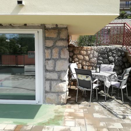 Apartment Dvorska Crikvenica Bagian luar foto