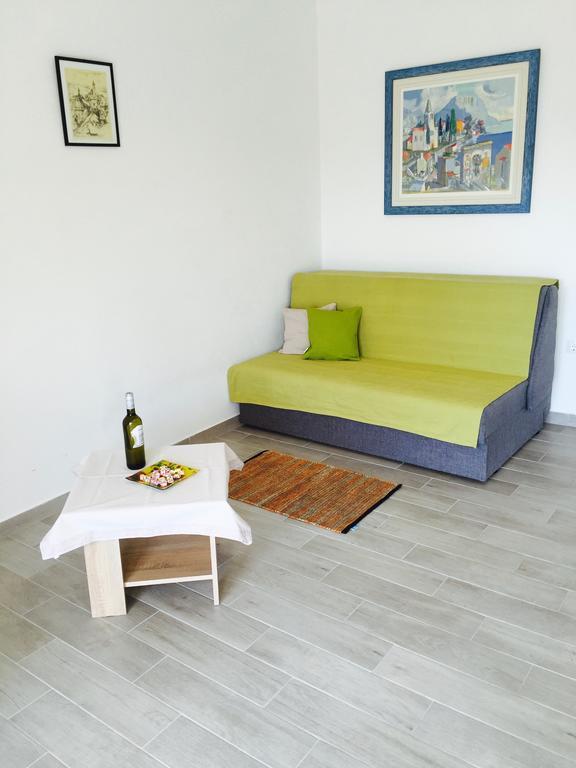 Apartment Dvorska Crikvenica Bagian luar foto