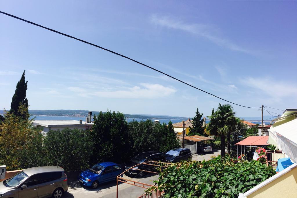 Apartment Dvorska Crikvenica Bagian luar foto
