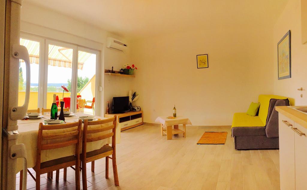 Apartment Dvorska Crikvenica Bagian luar foto