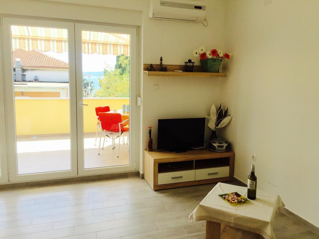 Apartment Dvorska Crikvenica Bagian luar foto