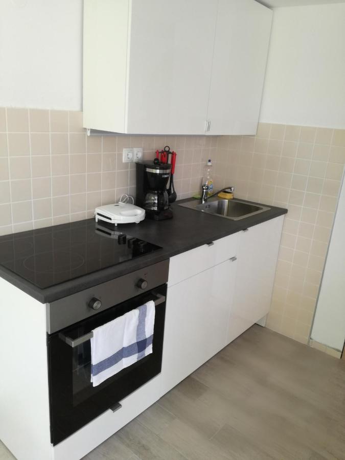 Apartment Dvorska Crikvenica Bagian luar foto
